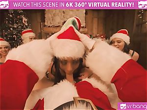 VRBangers Christams bang-out With Eight handsome Elves